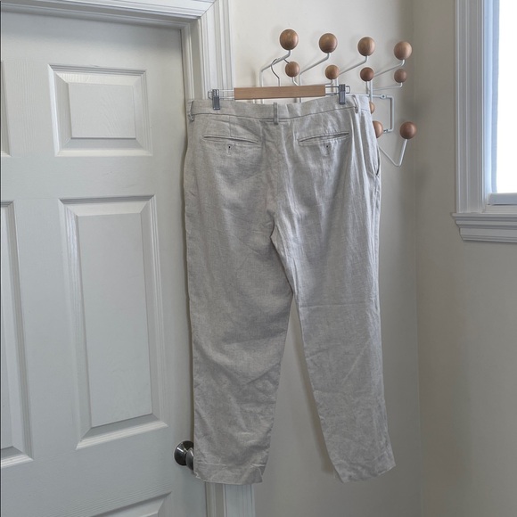 Banana Republic - Linen Blend Tailored Fit Preppy Ankle Pants - Cream - 36x32 - Picture 4 of 13